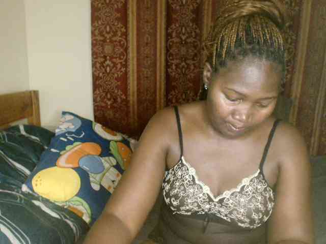 Sexxy-pretty24 webcam