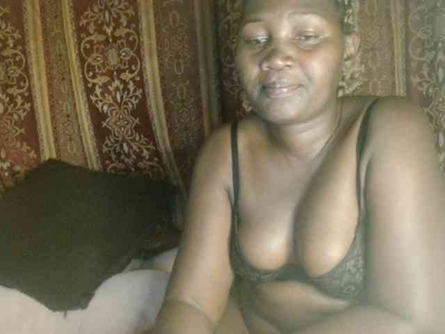 Sexxy-pretty24 webcam