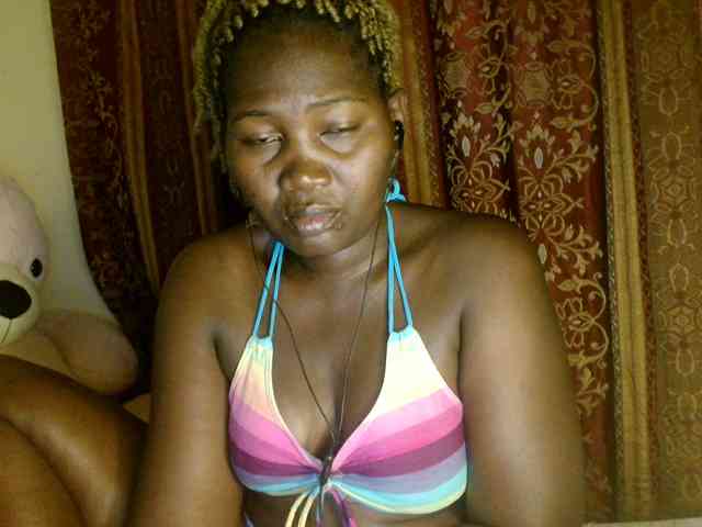 Sexxy-pretty24 webcam
