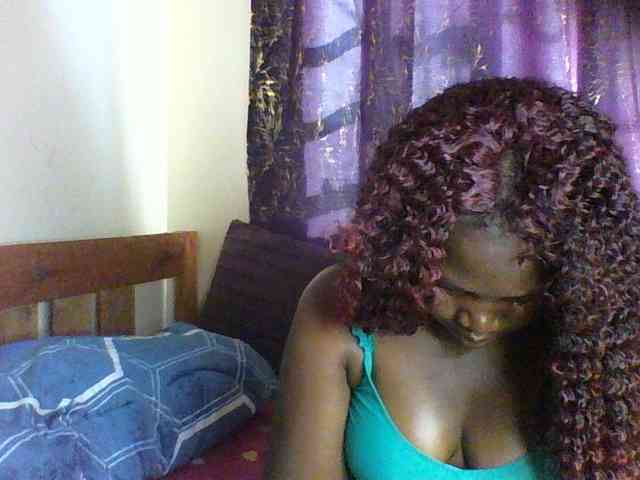 Sexxy-pretty24 webcam