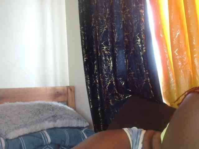 Sexxy-pretty24 Sexxy-pretty24