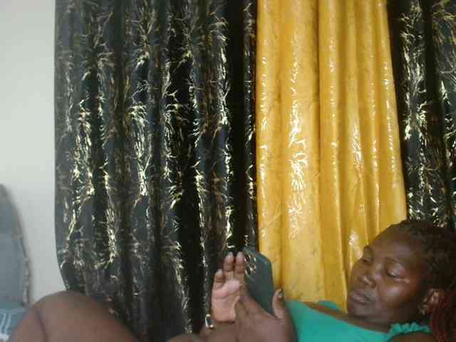 Sexxy-pretty24 webcam