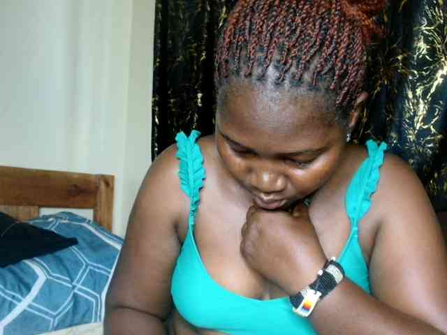 Sexxy-pretty24 webcam