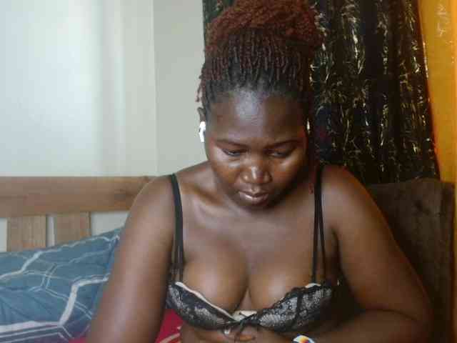 Sexxy-pretty24 webcam