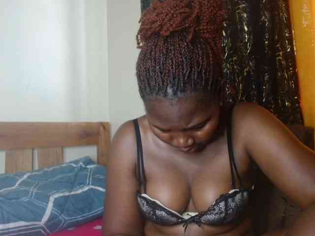 Sexxy-pretty24 webcam