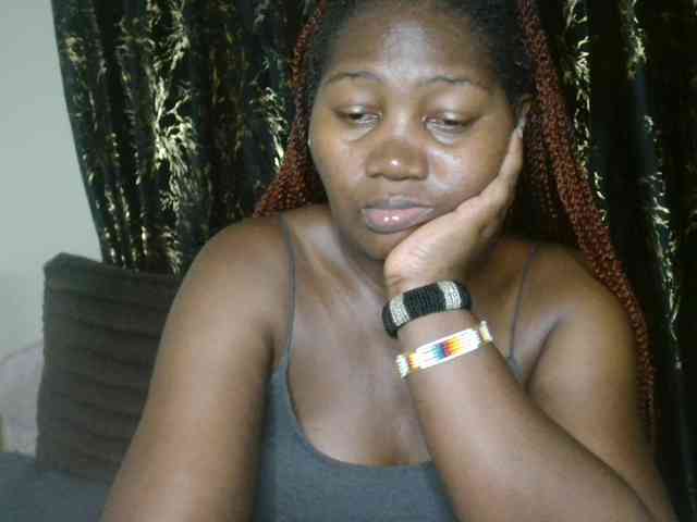 Sexxy-pretty24 webcam