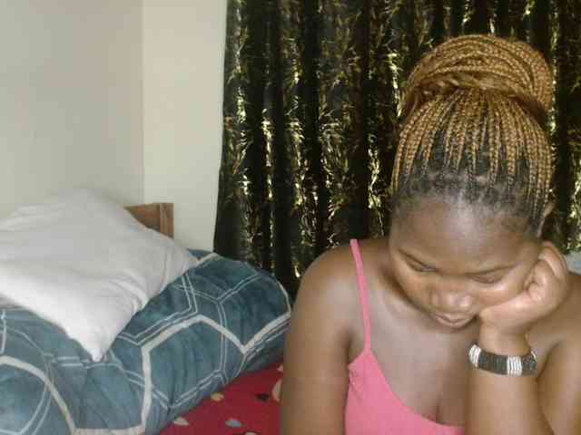 Sexxy-pretty24 webcam