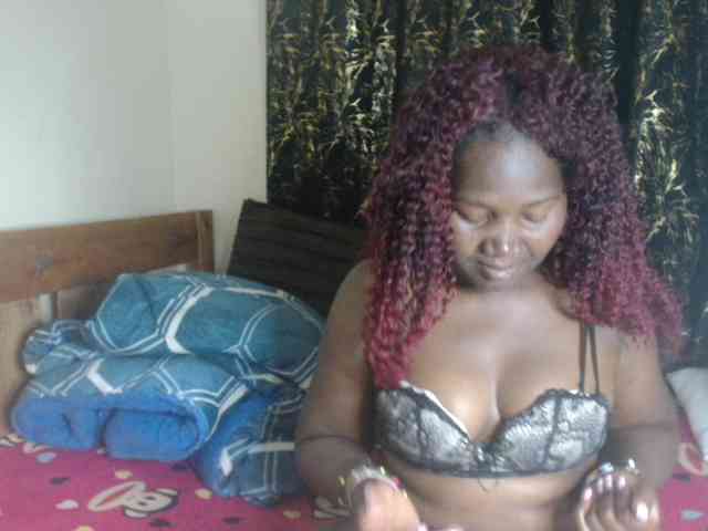 Sexxy-pretty24 webcam