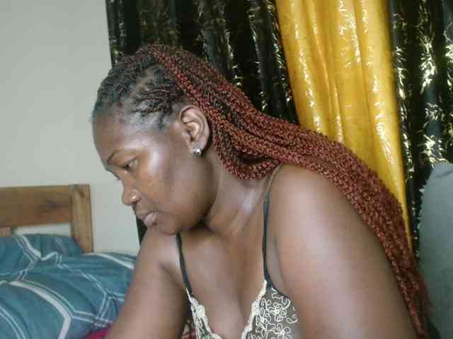 Sexxy-pretty24 webcam