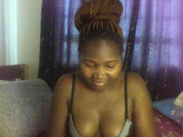 Sexxy-pretty24 webcam