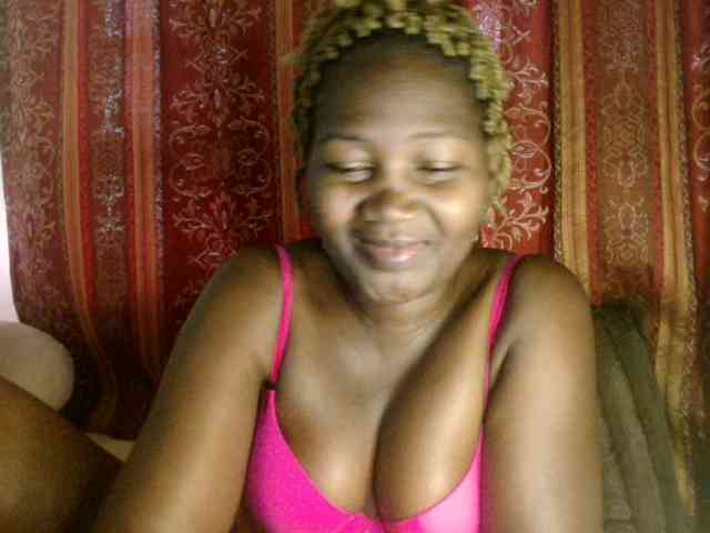 Sexxy-pretty24 webcam