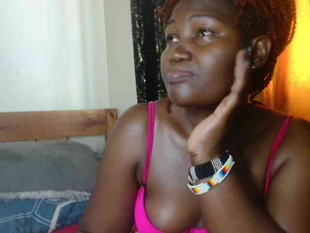 Sexxy-pretty24 webcam