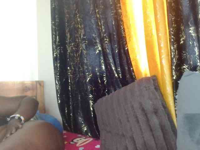 Sexxy-pretty24 webcam