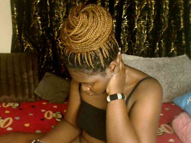 Sexxy-pretty24 webcam