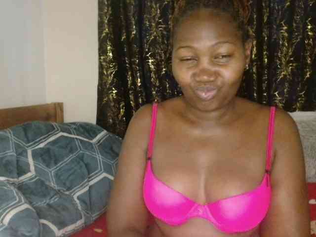 Sexxy-pretty24 webcam