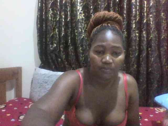 Sexxy-pretty24 webcam