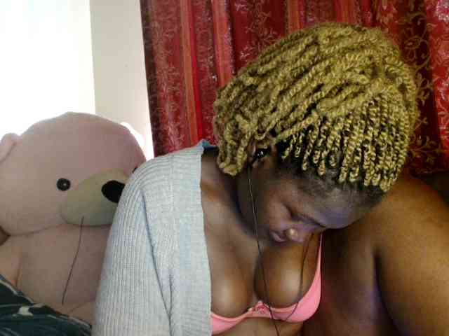 Sexxy-pretty24 webcam