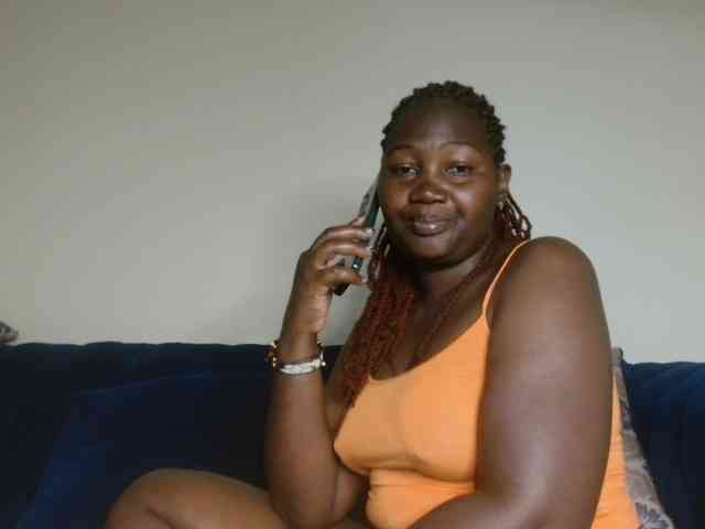 Sexxy-pretty24 webcam