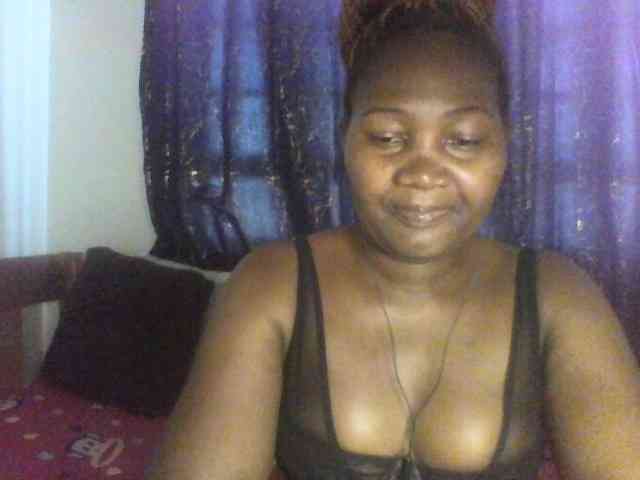 Sexxy-pretty24 webcam