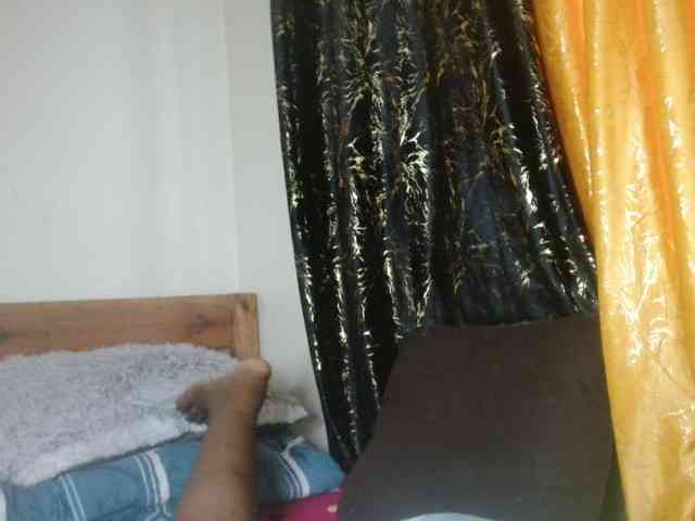 Sexxy-pretty24 Sexxy-pretty24