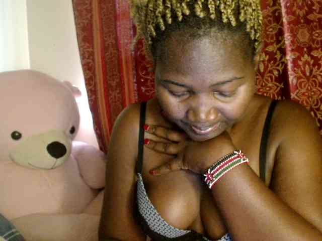 Sexxy-pretty24 webcam