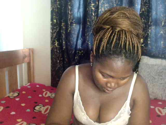 Sexxy-pretty24 webcam