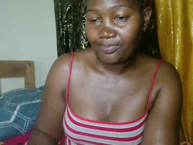 Sexxy-pretty24 webcam