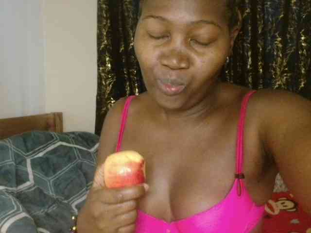 Sexxy-pretty24 webcam