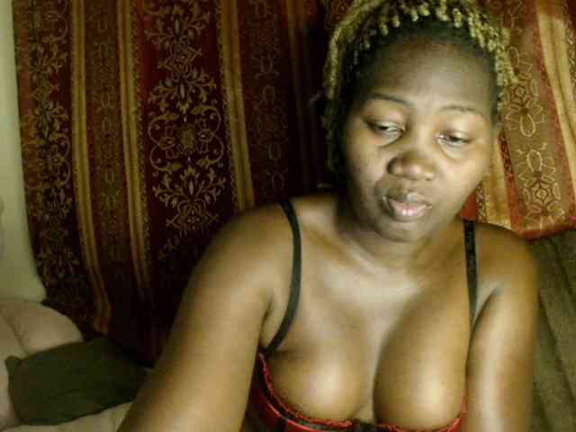 Sexxy-pretty24 webcam