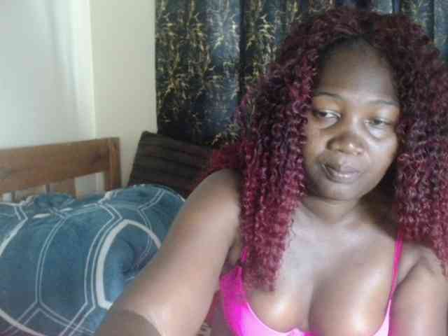 Sexxy-pretty24 webcam