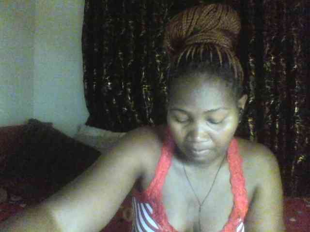 Sexxy-pretty24 webcam