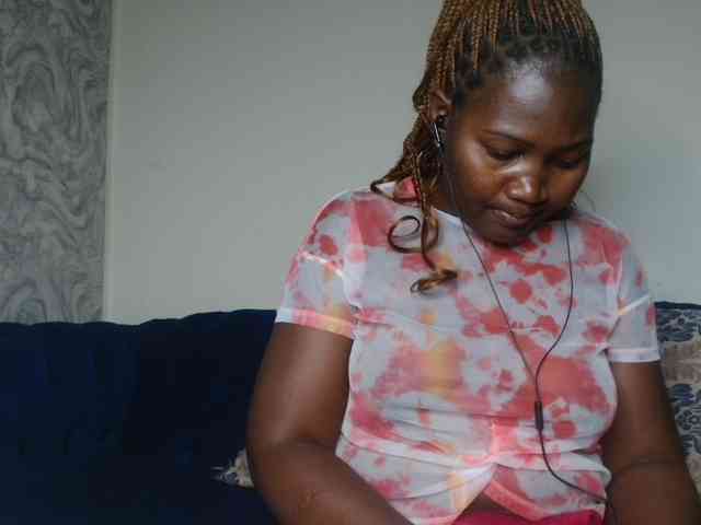 Sexxy-pretty24 webcam