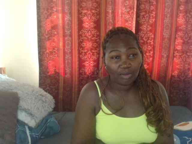 Sexxy-pretty24 webcam