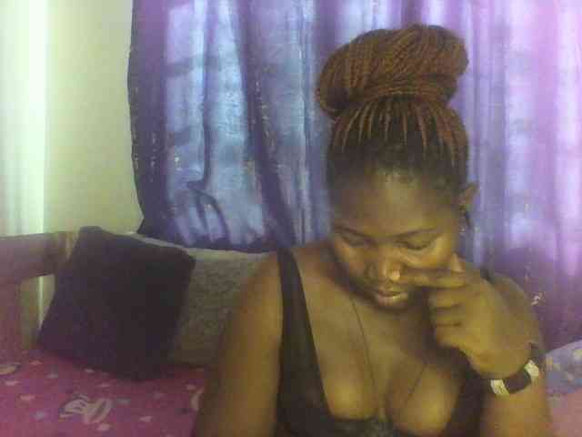 Sexxy-pretty24 webcam