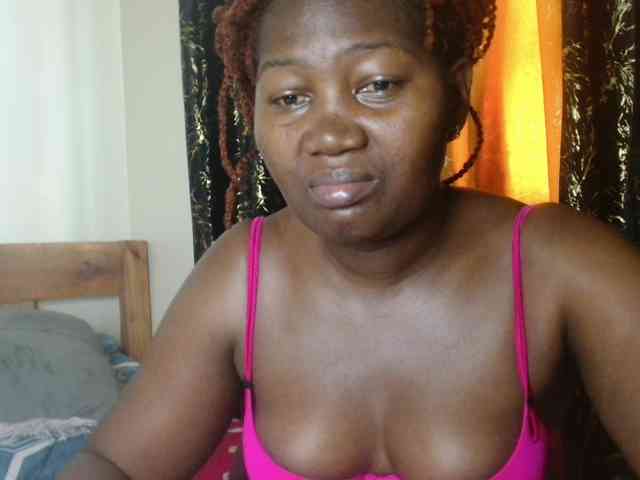 Sexxy-pretty24 webcam