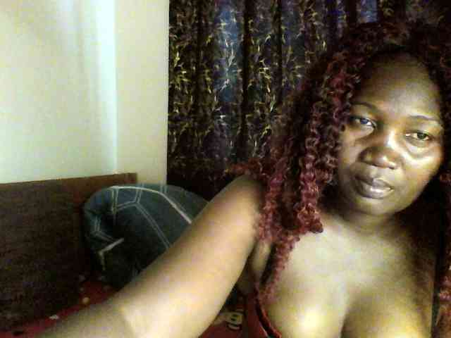 Sexxy-pretty24 webcam