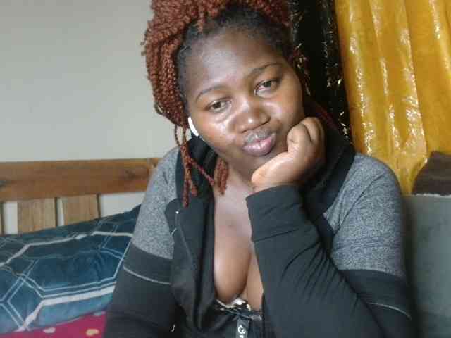 Sexxy-pretty24 webcam