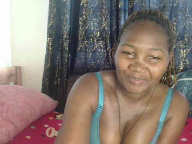 Sexxy-pretty24 webcam