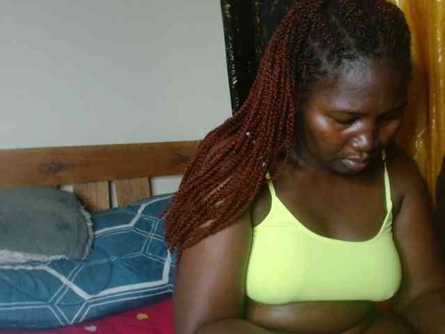 Sexxy-pretty24 webcam