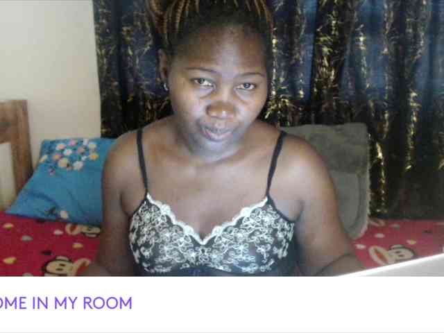 Sexxy-pretty24 webcam