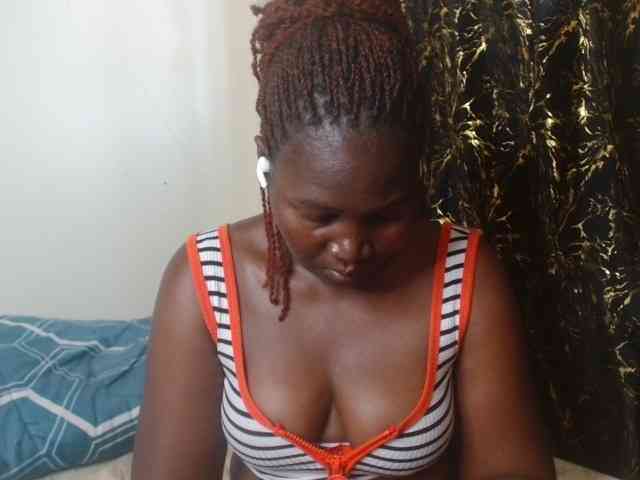 Sexxy-pretty24 webcam