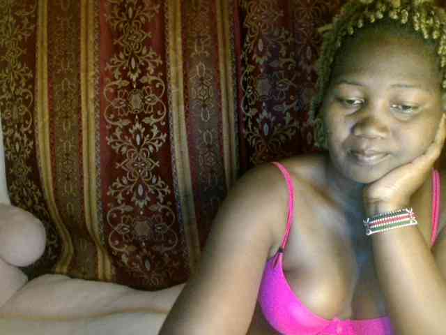 Sexxy-pretty24 webcam