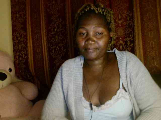 Sexxy-pretty24 webcam