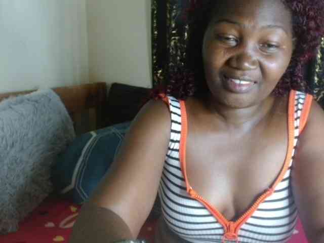 Sexxy-pretty24 webcam