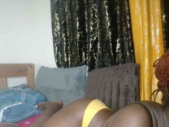 Sexxy-pretty24 webcam