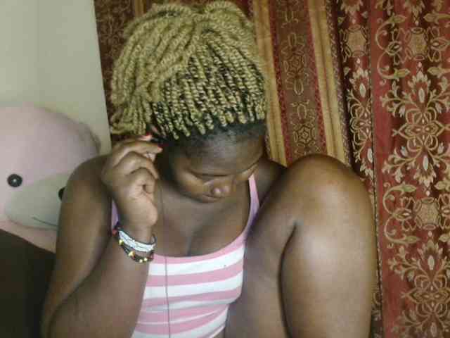 Sexxy-pretty24 webcam