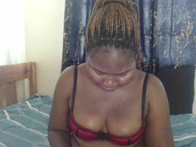 Sexxy-pretty24 webcam