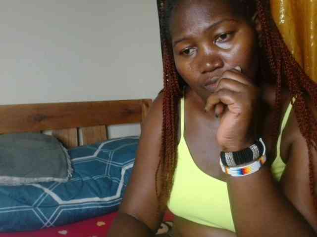 Sexxy-pretty24 webcam