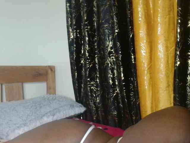 Sexxy-pretty24 webcam