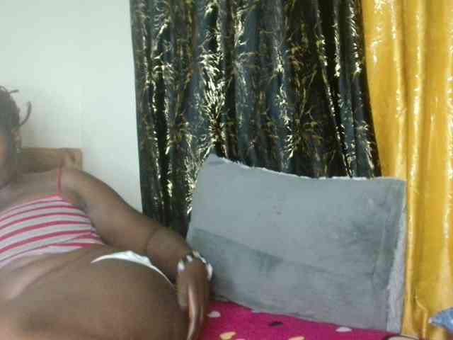 Sexxy-pretty24 webcam